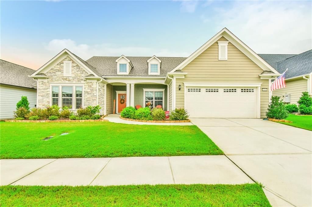 5704 Miravista Way, Hoschton, GA 30548
