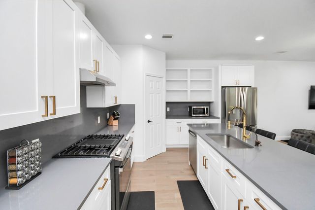 4124 Dorchester Street, Houston, TX 77016