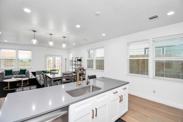 4124 Dorchester Street, Houston, TX 77016