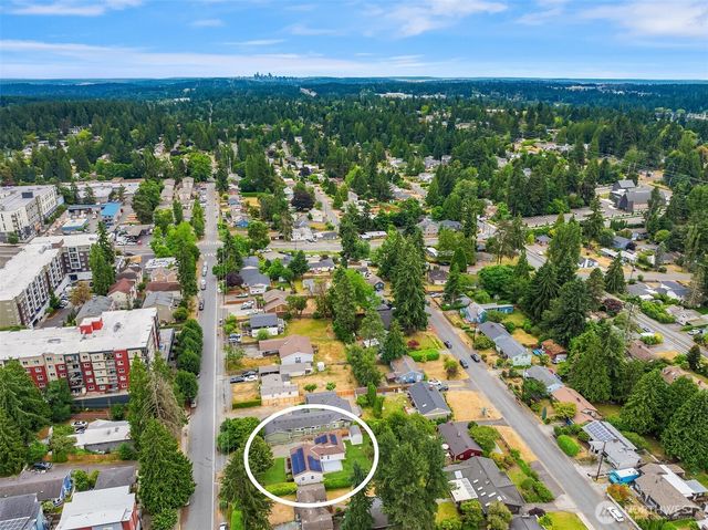 17563 12th Avenue NE, Shoreline, WA 98155
