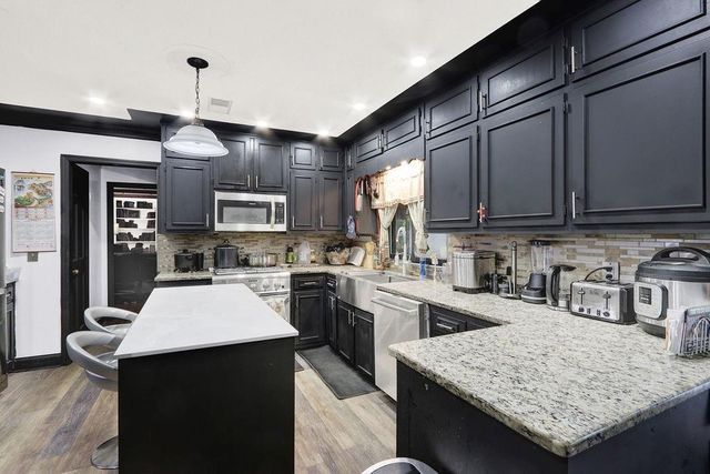 714 Wetherborn Place, Stone Mountain, GA 30083