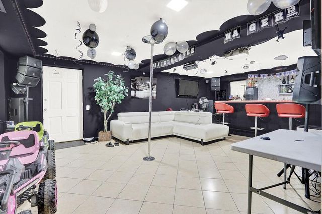 714 Wetherborn Place, Stone Mountain, GA 30083