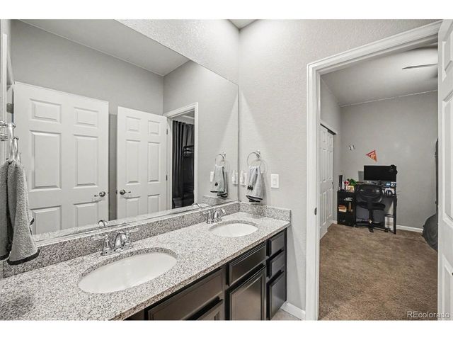 7226 Zinnia St, Arvada, CO 80005