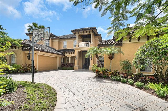 8707 SILVERTHORN ROAD, Seminole, FL 33777