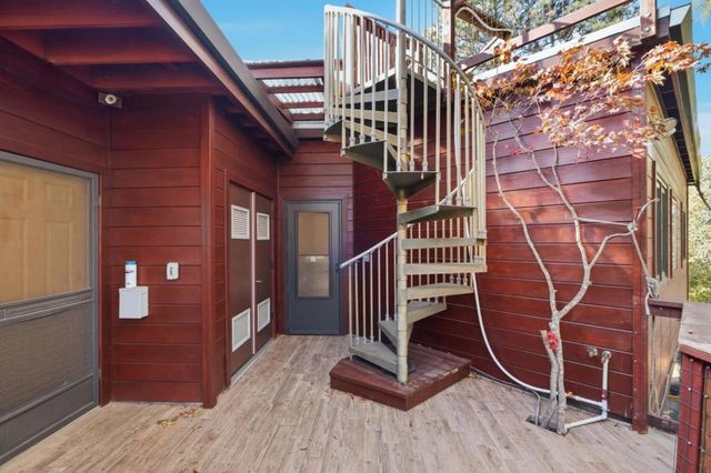 711 W California Way, Redwood City, CA 94062