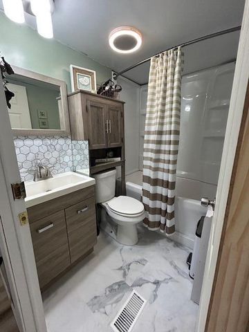 3517 Pinewood Trail, Holton, MI 49425