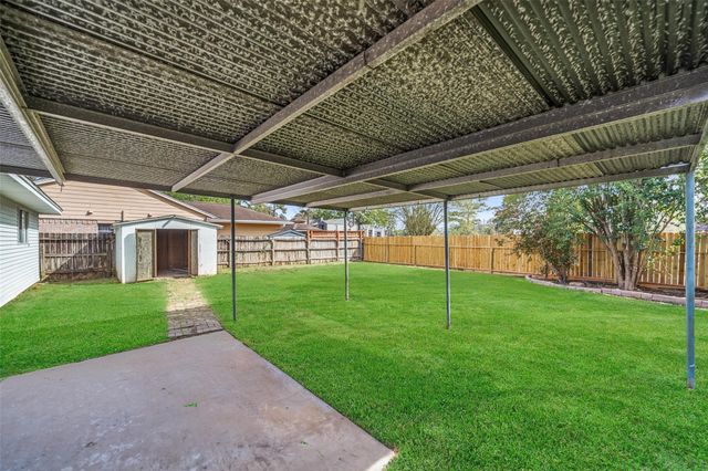 5726 Yorkgate Drive, Spring, TX 77373