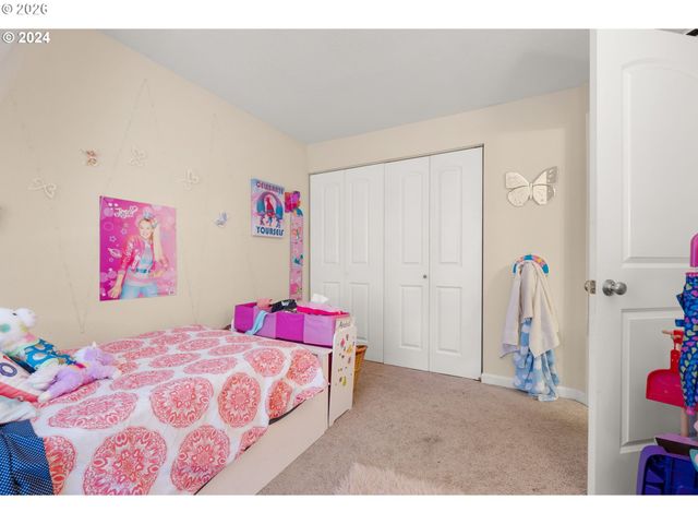 5123 Ne KILLINGSWORTH St, Portland, OR 97218