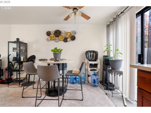 5123 Ne KILLINGSWORTH St, Portland, OR 97218