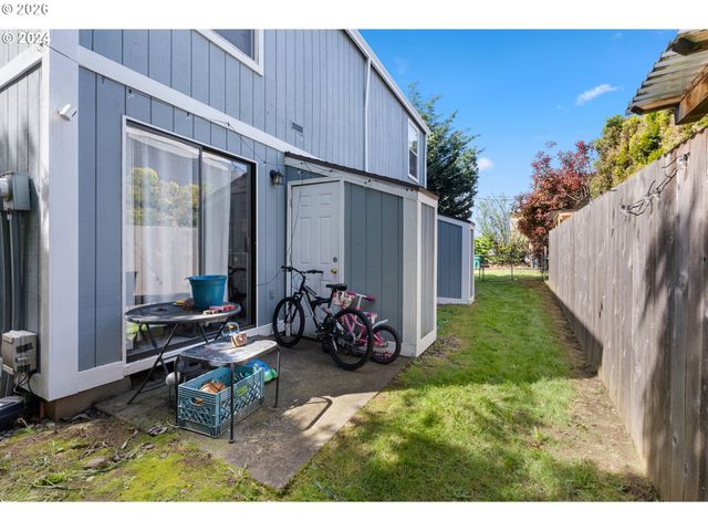 5123 Ne KILLINGSWORTH St, Portland, OR 97218
