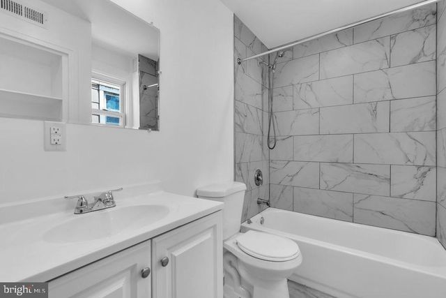 206 JONES AVE, Burlington, NJ 08016