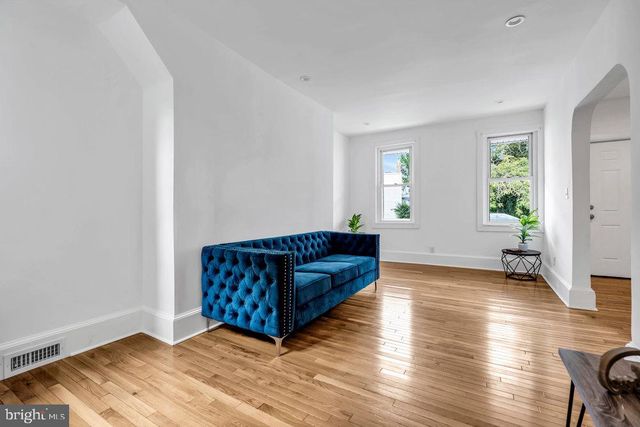 206 JONES AVE, Burlington, NJ 08016