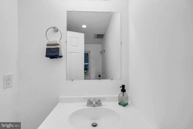 206 JONES AVE, Burlington, NJ 08016