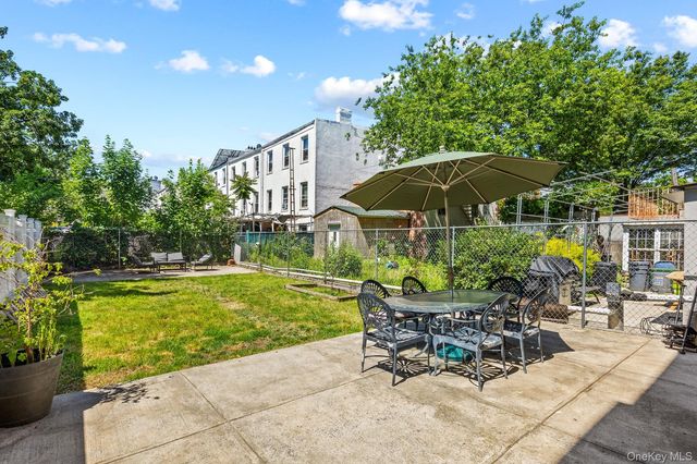 4108 20th Avenue, Astoria, NY 11105