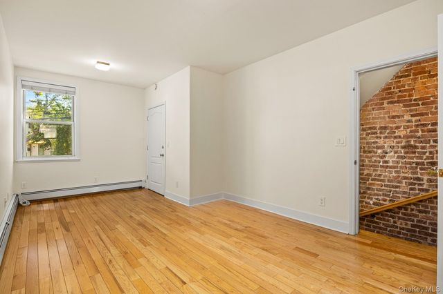 4108 20th Avenue, Astoria, NY 11105