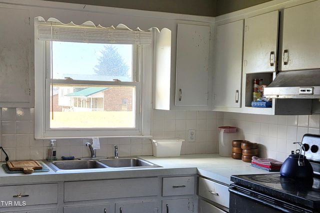 504 Matson Road, Jonesborough, TN 37659