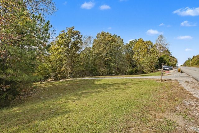 10878 Highway 7, Primm Springs, TN 38476