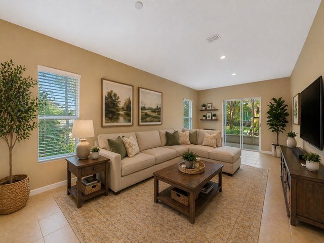 203 Briarcliff Circle, Sebastian, FL 32958