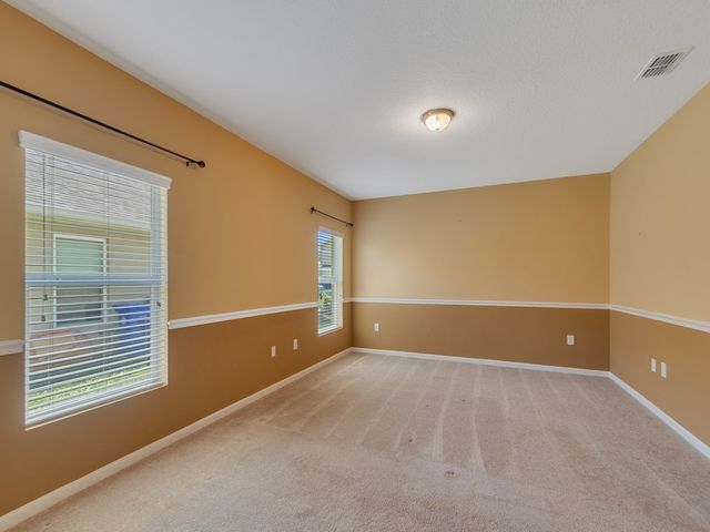 203 Briarcliff Circle, Sebastian, FL 32958