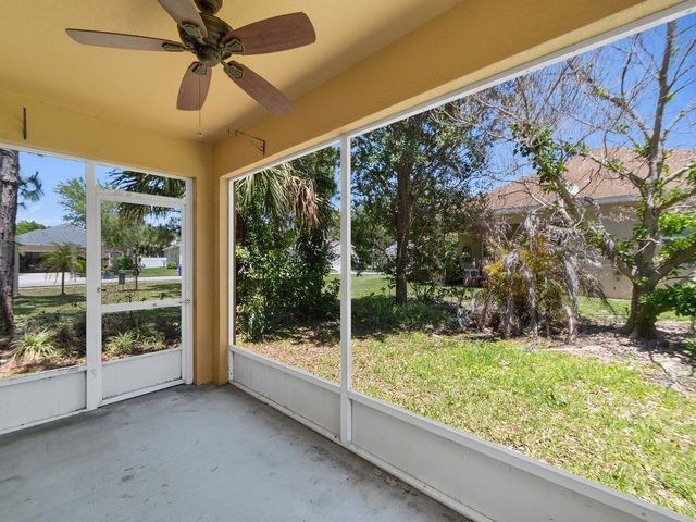 203 Briarcliff Circle, Sebastian, FL 32958