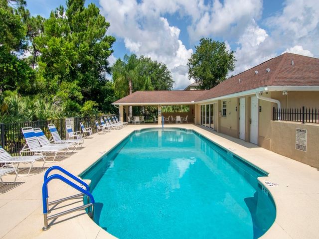 203 Briarcliff Circle, Sebastian, FL 32958