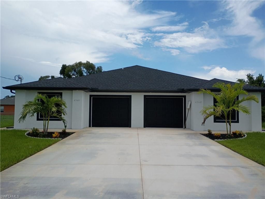 4560/4562 Golfview BLVD, LEHIGH ACRES, FL 33973 — exterior