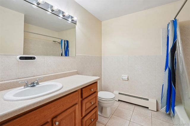 192 Doxbury Lane, Suffern, NY 10901