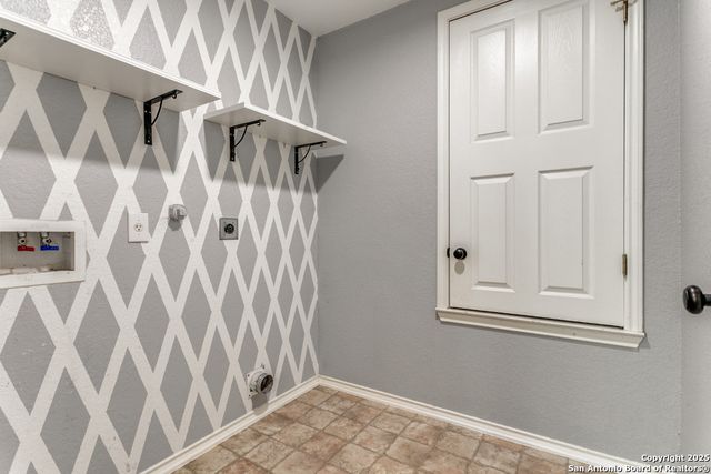 8503 Chickasaw Bluff, Converse, TX 78109