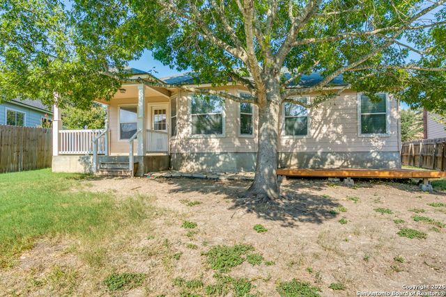 8503 Chickasaw Bluff, Converse, TX 78109