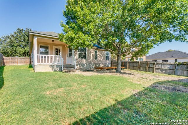 8503 Chickasaw Bluff, Converse, TX 78109