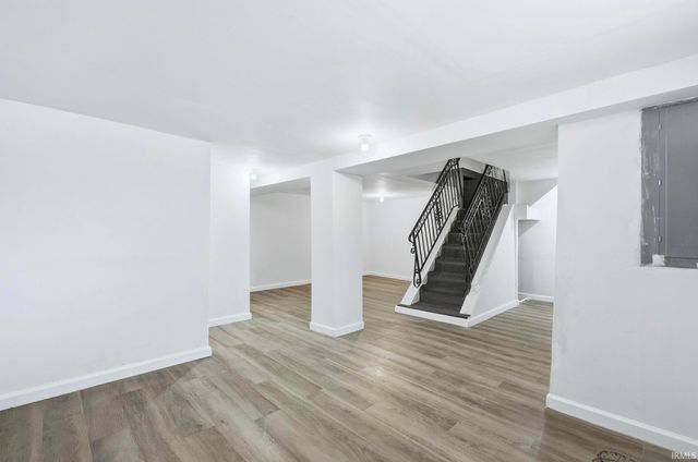 3911 Eastway Drive, Fort Wayne, IN 46806