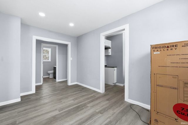 3911 Eastway Drive, Fort Wayne, IN 46806