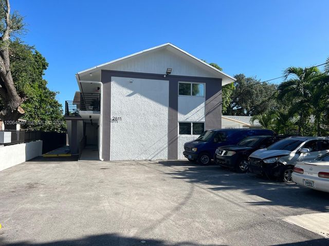2611 NW 32nd Street, Miami, FL 33142