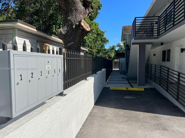 2611 NW 32nd Street, Miami, FL 33142