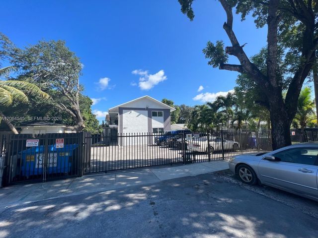 2611 NW 32nd Street, Miami, FL 33142