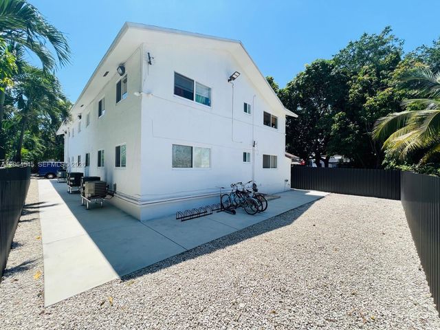 2611 NW 32nd Street, Miami, FL 33142