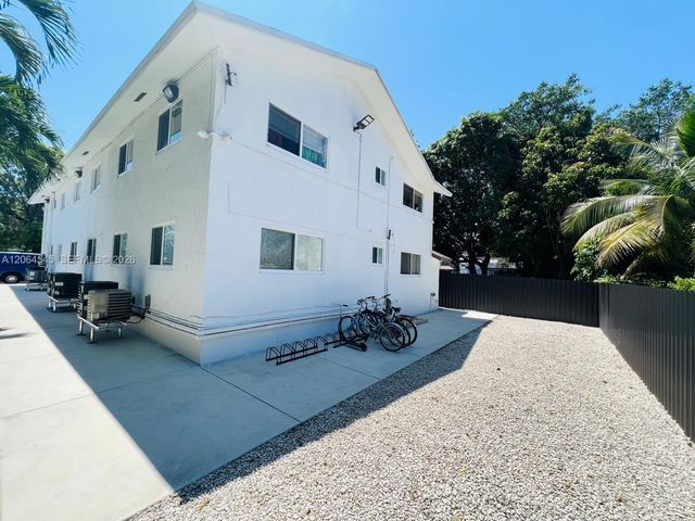 2611 NW 32nd Street, Miami, FL 33142