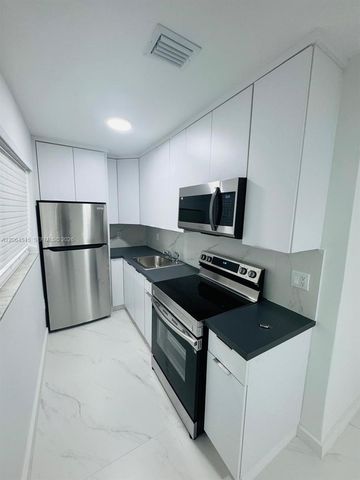 2611 NW 32nd Street, Miami, FL 33142