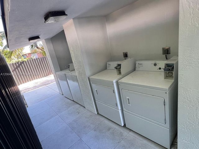 2611 NW 32nd Street, Miami, FL 33142