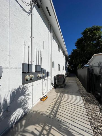 2611 NW 32nd Street, Miami, FL 33142