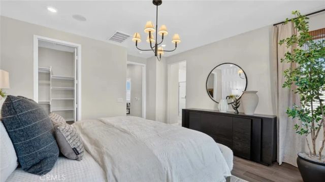 933 Treble, Irvine, CA 92618