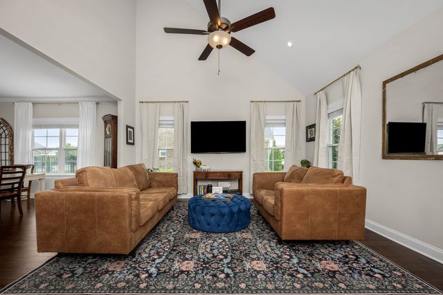 4033 Gilreath Pl, Murfreesboro, TN 37127