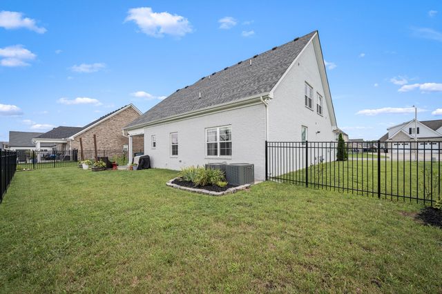 4033 Gilreath Pl, Murfreesboro, TN 37127