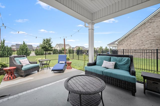 4033 Gilreath Pl, Murfreesboro, TN 37127