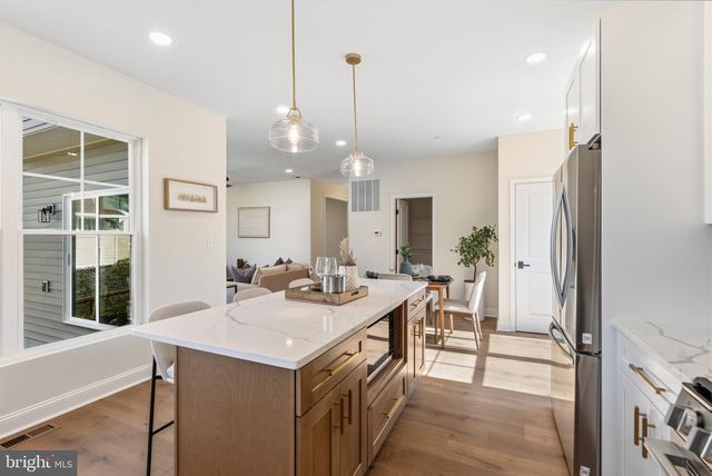 3025 FIFTH AVE, Baltimore, MD 21234
