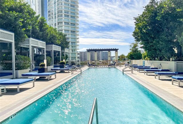 150 Sunny Isles Boulevard 1-906, Sunny Isles Beach, FL 33160