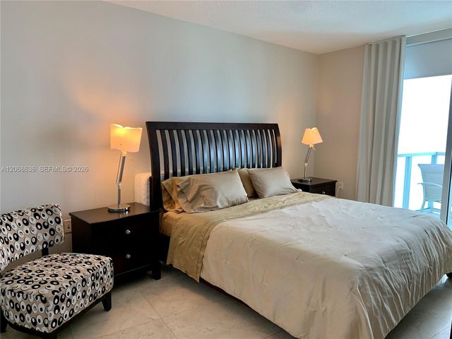 150 Sunny Isles Boulevard 1-906, Sunny Isles Beach, FL 33160