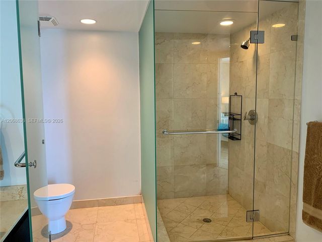 150 Sunny Isles Boulevard 1-906, Sunny Isles Beach, FL 33160