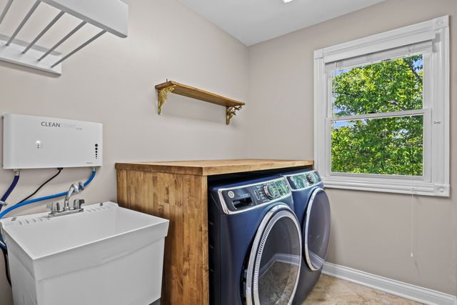 1301 Mumford Lane, Lexington, KY 40513