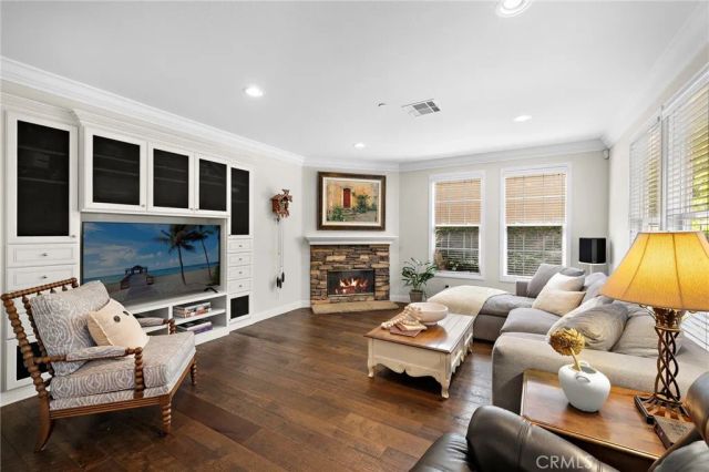 110 Plaza Via Sol, San Clemente, CA 92673